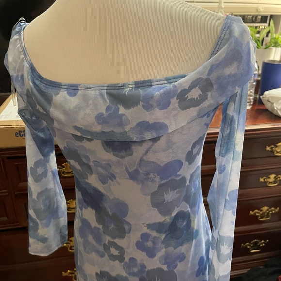 Floral Mini Dress - Picture 6 of 10